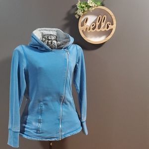 **New** Burton Asymmetrical zip up